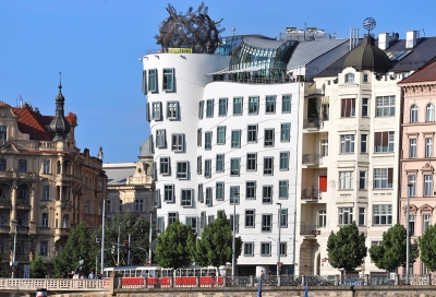 DANCING HOUSE GALLERY